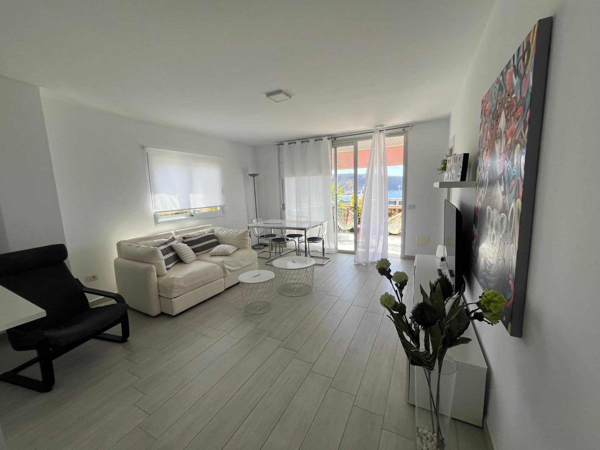 Appartement The White Heart House - Attic Sea View à Los Cristianos  Extérieur photo