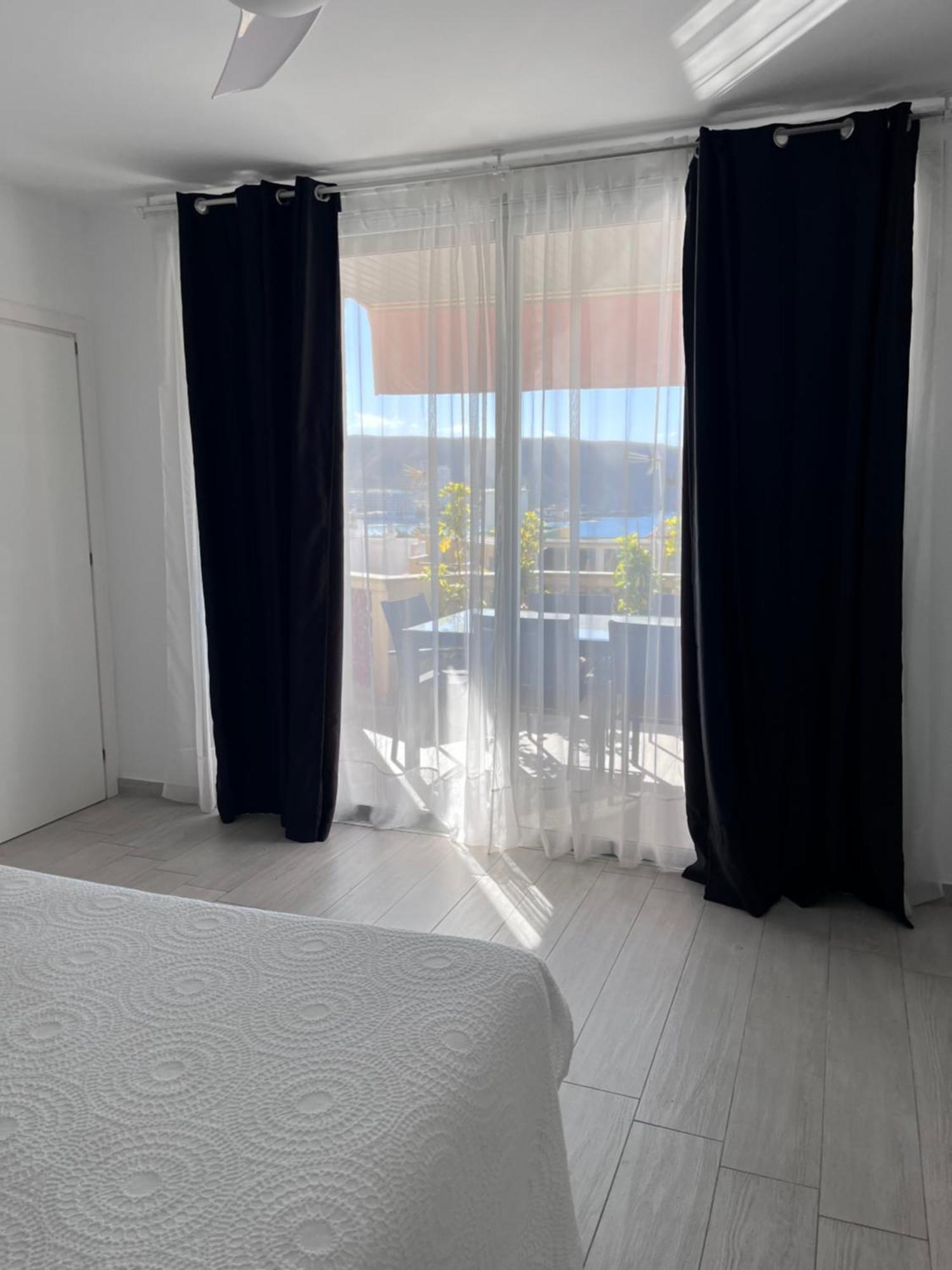 Appartement The White Heart House - Attic Sea View à Los Cristianos  Extérieur photo